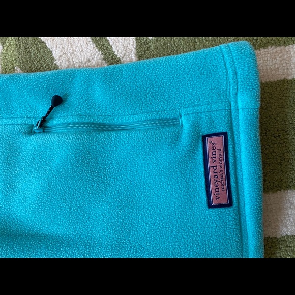 Vineyard Vines Vest, size small, Soft and excellent condition - Picture 7 of 7